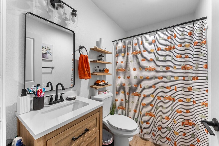 More Photos Of 441 Tremont St, Chula Vista Apartments For Sale