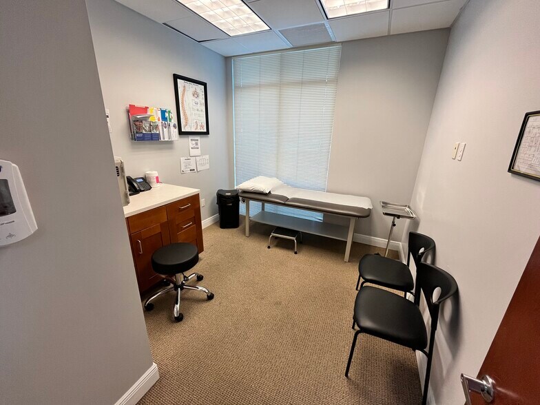 More Photos Of 8501 SW 124th Ave, Miami Medical For Lease