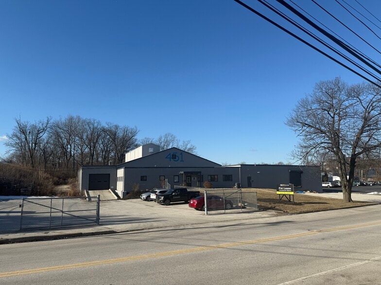 More Photos Of 451 Yerkes Rd, King Of Prussia Warehouse For Sale