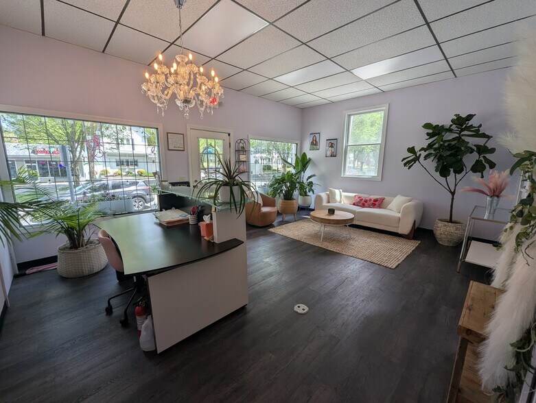 More Photos Of , Groveland Unknown For Sale