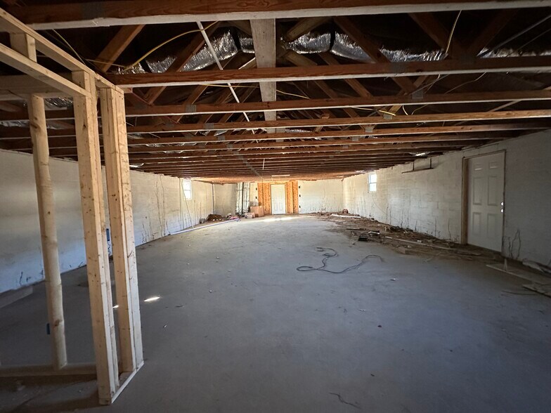 More Photos Of , Lebanon Flex For Sale