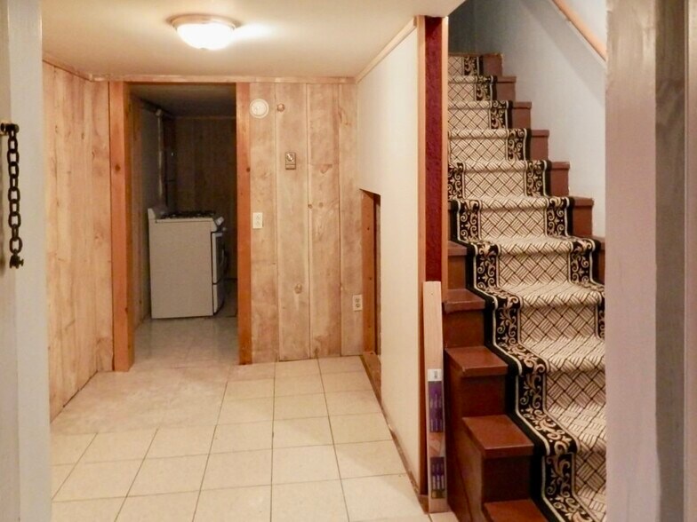 More Photos Of 5759 Route 23A, Tannersville Apartments For Sale