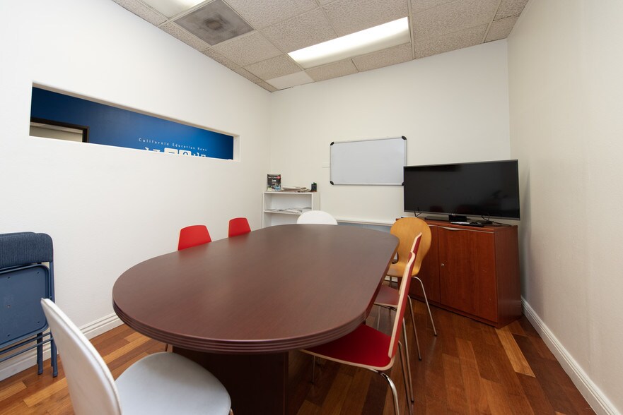 More Photos Of 4128 W Commonwealth Ave, Fullerton Office For Lease