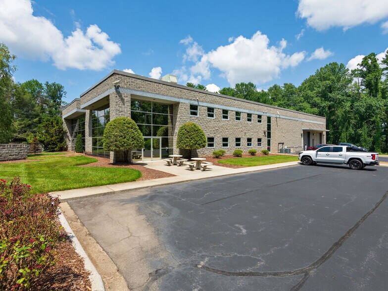 Primary Photo Of 50 Fisk Dr, Arden Office For Sale