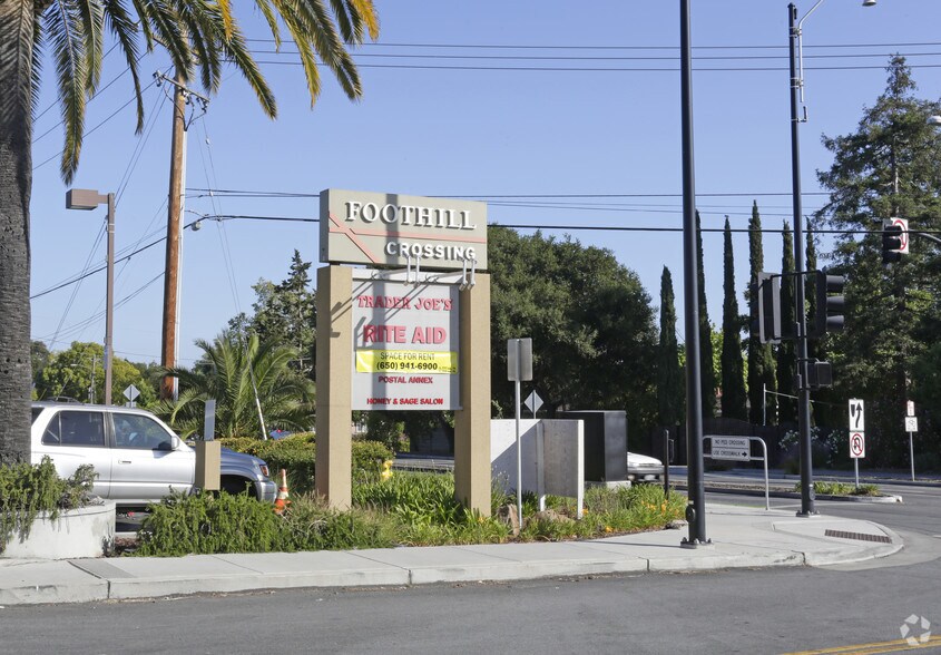 More Photos Of 2310 Homestead Rd, Los Altos Freestanding For Lease