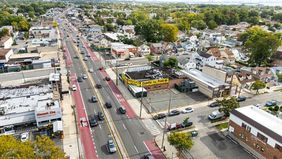 More Photos Of 2270 Hylan Blvd, Staten Island Supermarket For Sale