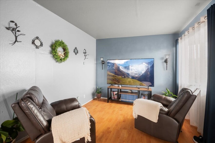 More Photos Of 33638 9th St, Union City Apartments For Sale