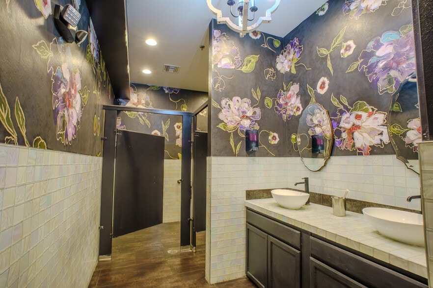 More Photos Of 891 De Marco Dr, Henderson Restaurant For Lease