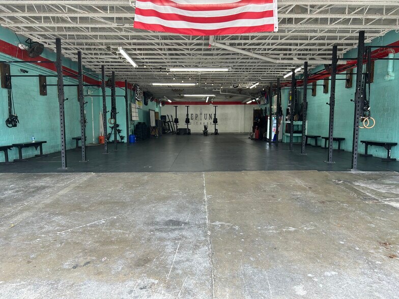 More Photos Of 1001 2nd St, Corpus Christi Medical For Lease