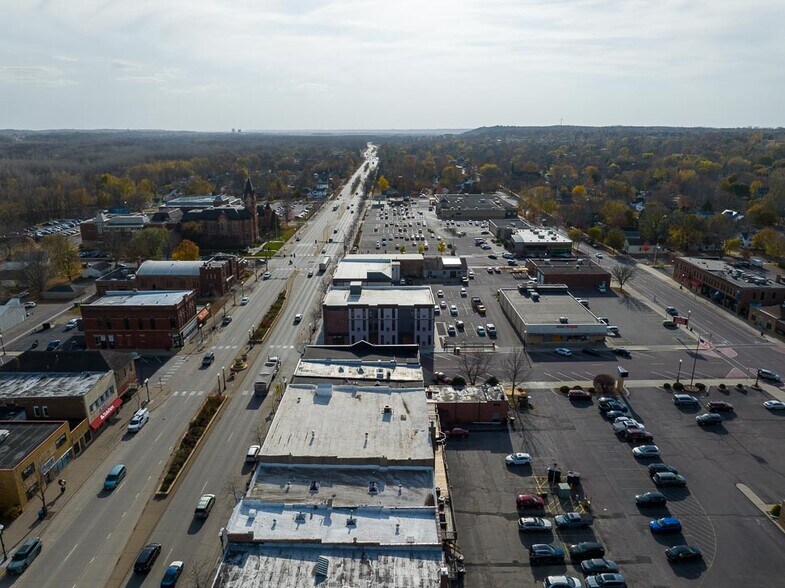 More Photos Of 410 S Minnesota Ave, Saint Peter Apartments For Sale