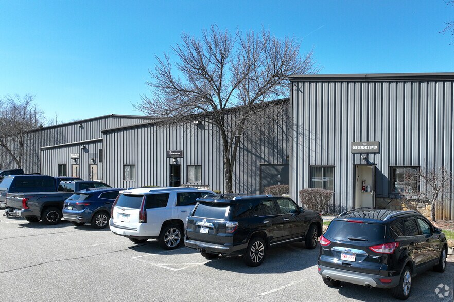Primary Photo Of 4 Wilder Dr, Plaistow Warehouse For Sale