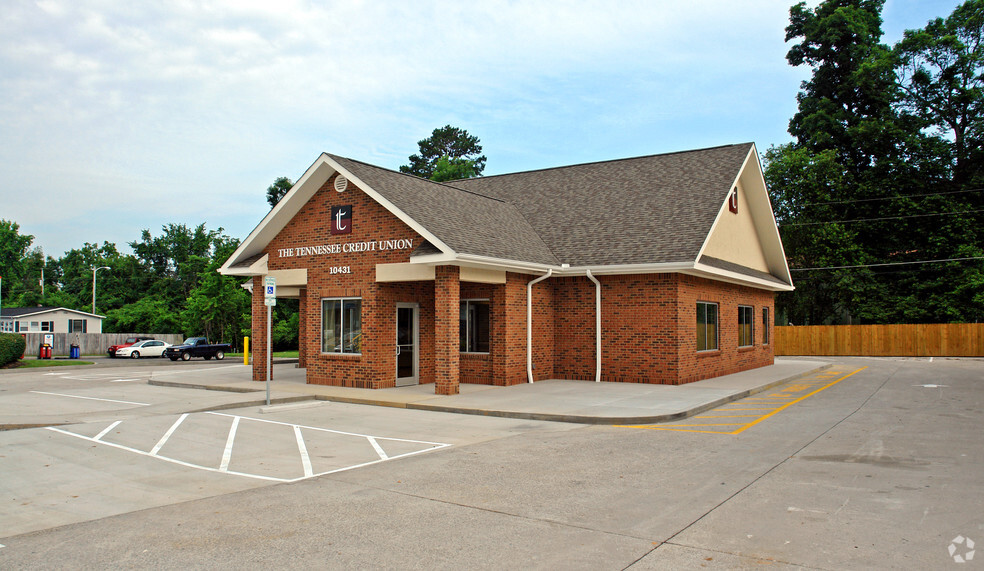 Primary Photo Of 10431 Kingston Pike, Knoxville Bank For Sale