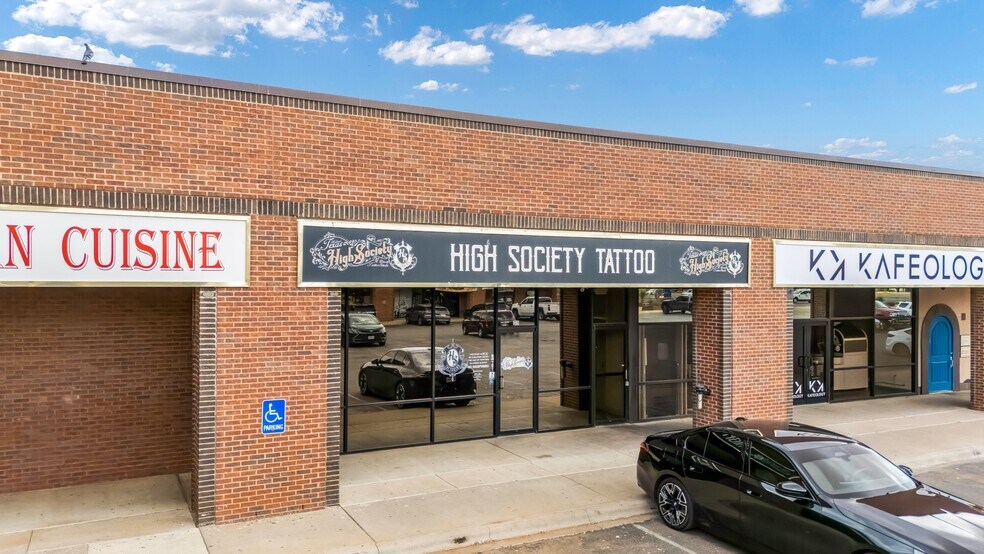 More Photos Of 4610 N Garfield St, Midland Unknown For Lease