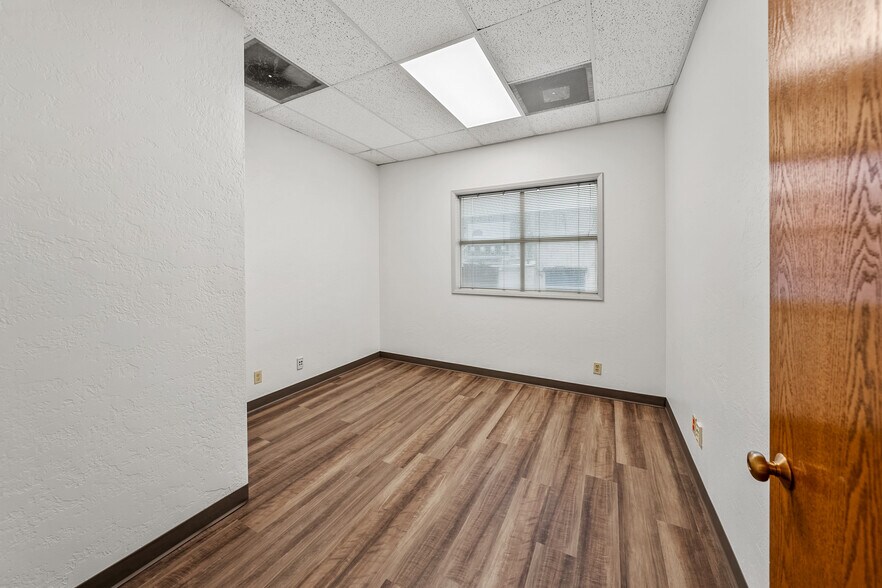 More Photos Of 619 S Fir St, Medford Refrigeration Cold Storage For Sale