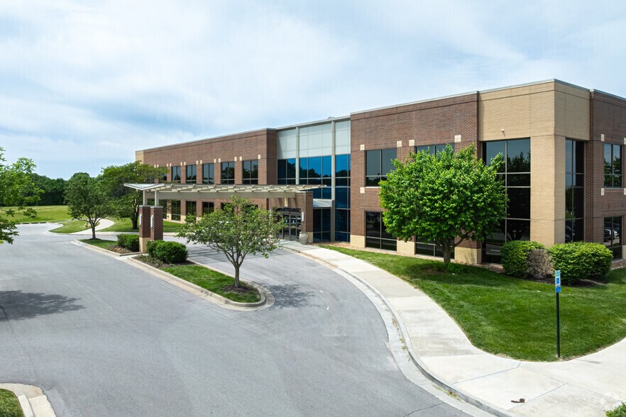 More Photos Of 301 NE Mulberry St, Lee's Summit Medical For Lease