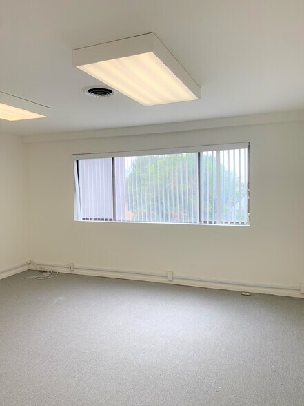 More Photos Of 6210 Wilshire Blvd, Los Angeles Office For Lease
