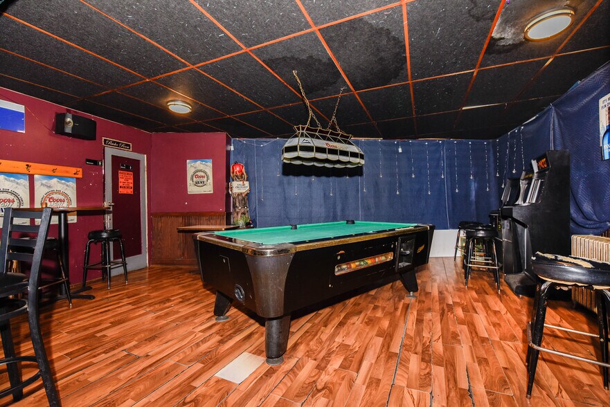 More Photos Of 501 Chestnut St, Dunmore Storefront Retail Residential For Sale