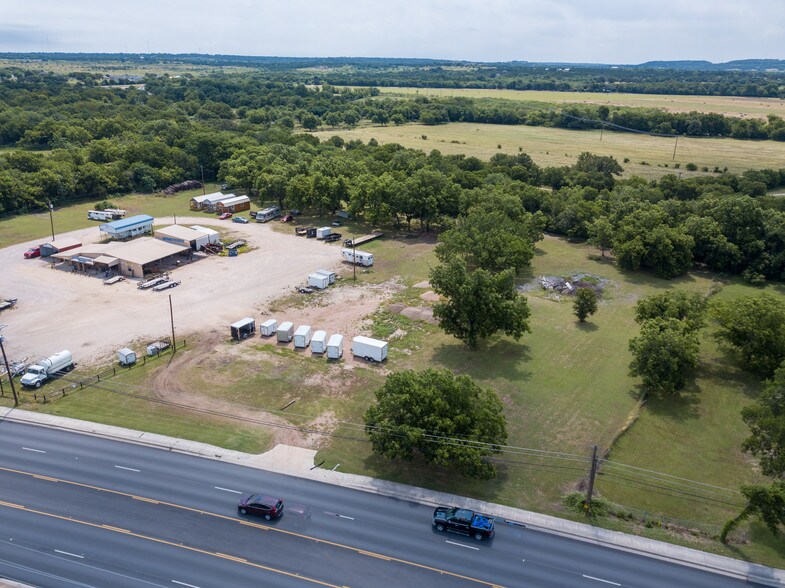 More Photos Of 1107 S Water St, Burnet Land For Sale