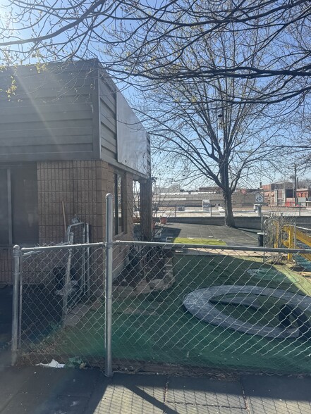 More Photos Of 2939 Cherry St, Kansas City Schools For Sale