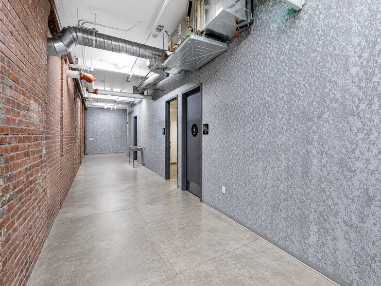 More Photos Of 440 Seaton St, Los Angeles Loft Creative Space For Lease