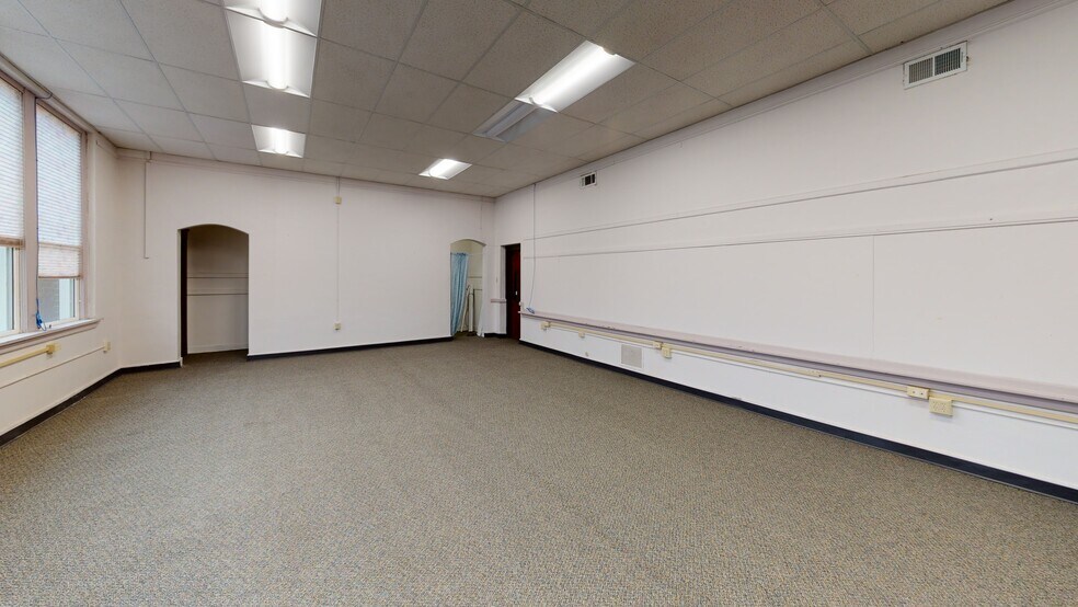 More Photos Of 1195 SW Buchanan St, Topeka Office For Lease