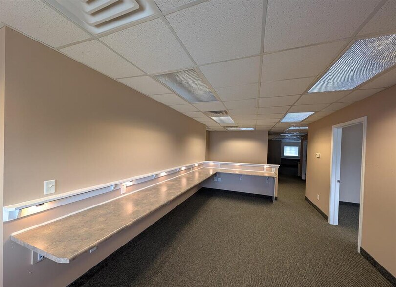 More Photos Of 1230-1256 Independence Ct, Washington Unknown For Lease