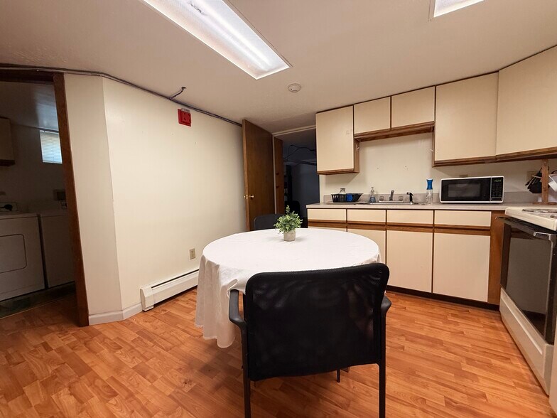 More Photos Of 2797 Post Rd, Warwick Office For Sale