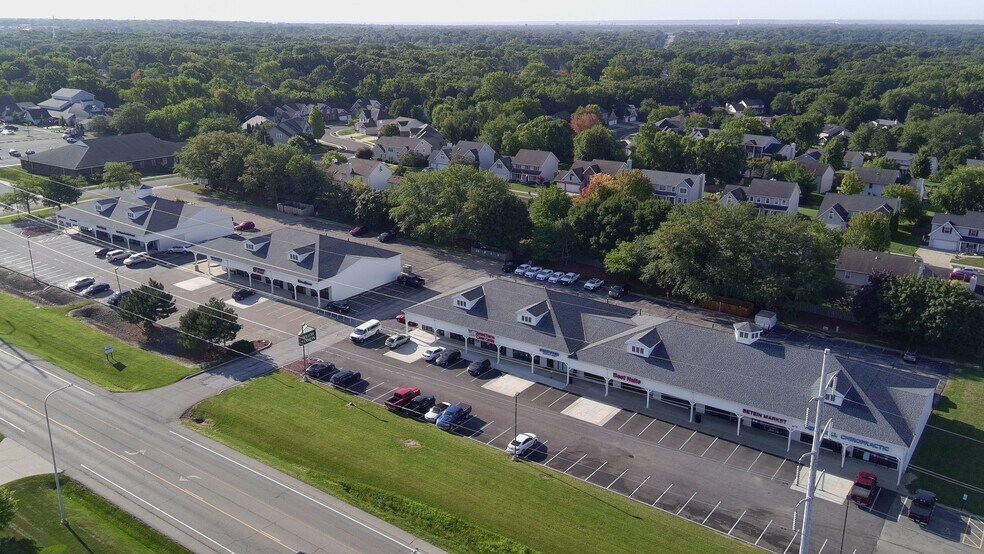 More Photos Of 3502-3530 W Willow Knolls Dr, Peoria Storefront For Lease