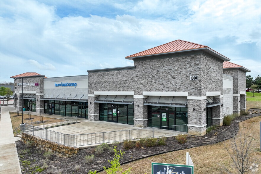 Primary Photo Of 1800 N Stonebridge Dr, McKinney General Retail For Lease