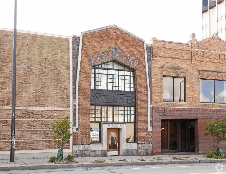 Primary Photo Of 206 E Huron St, Ann Arbor Loft Creative Space For Sale