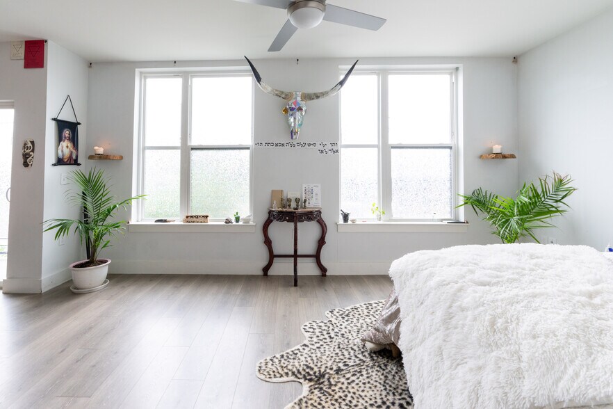 More Photos Of 2213 Poquito St, Austin Apartments For Lease