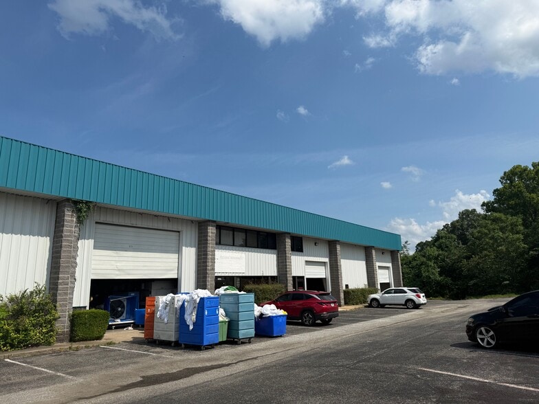 More Photos Of 175 Industrial Park Dr, Hollister Industrial For Sale