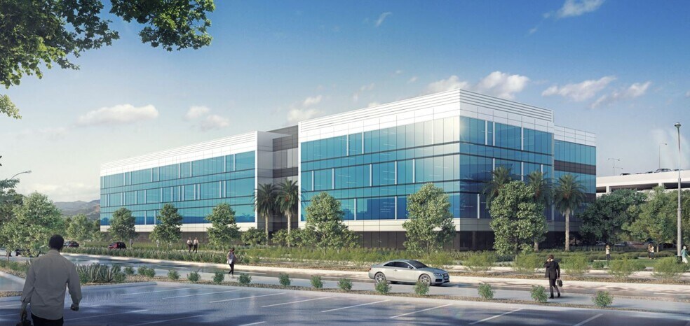 More Photos Of NWC 56th St & Loop 101, Phoenix Office For Lease