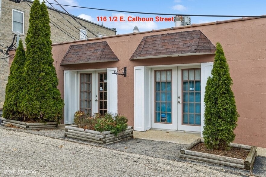 More Photos Of 114-118 E Calhoun St, Woodstock Freestanding For Lease