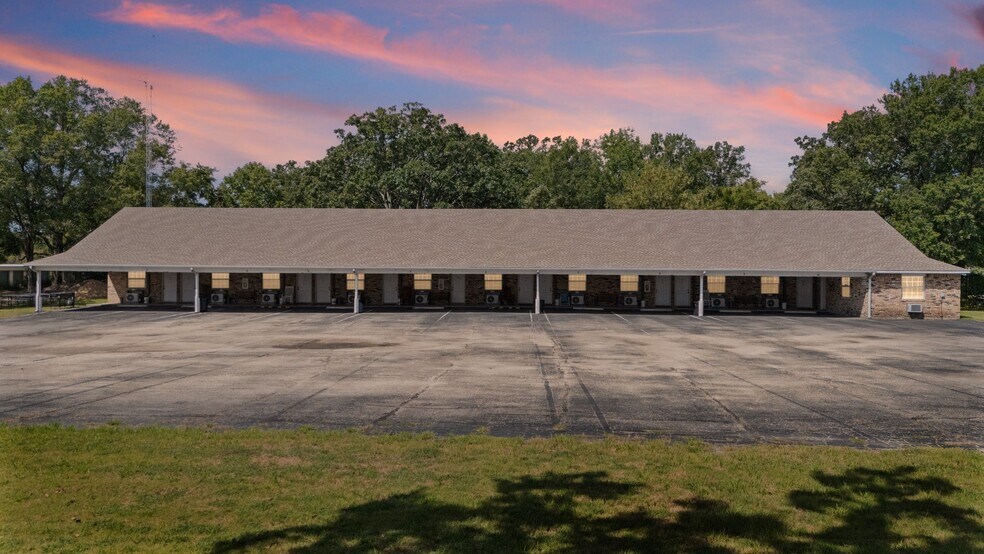 More Photos Of 9530 W FM 515, Alba Specialty For Sale