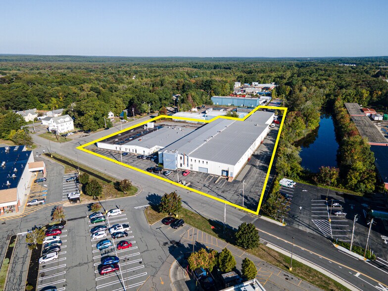 More Photos Of 699 Tarkiln Hill Rd, New Bedford Distribution For Sale