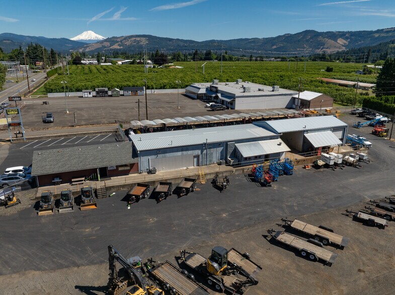 More Photos Of 1113 Tucker Rd, Hood River Light Manufacturing For Sale