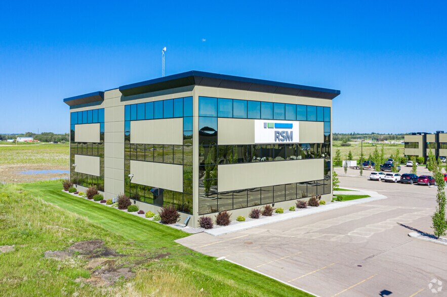Primary Photo Of 546 Laura Ave, Red Deer County Business Park For Lease