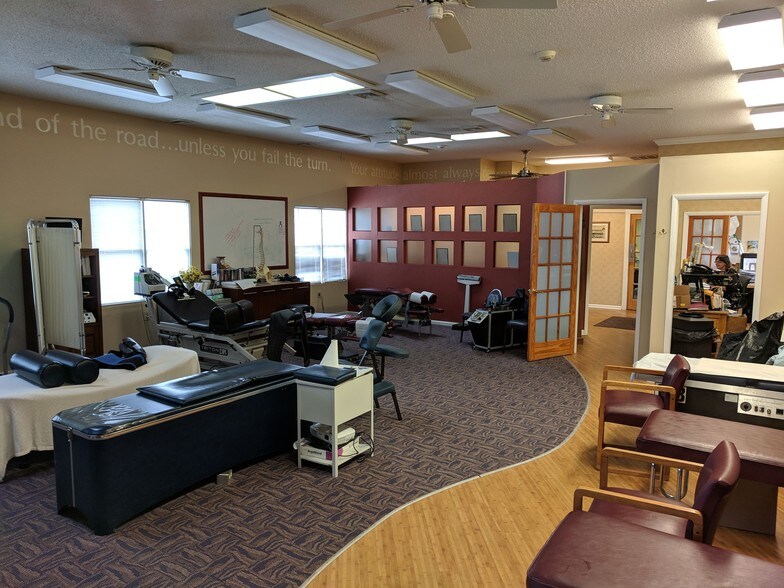 More Photos Of 1924 Parker Ave, Holmes Office For Lease