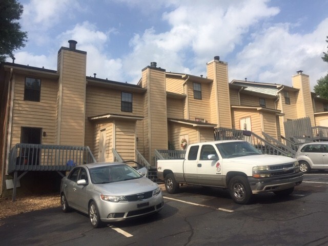 More Photos Of 305 Westchester Dr, Athens Apartments For Sale