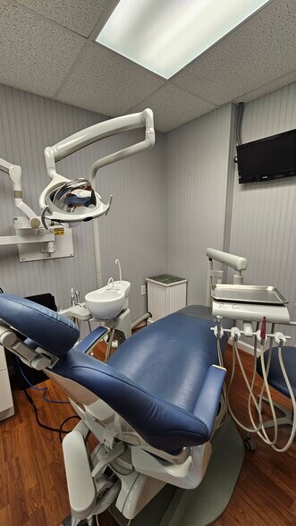 More Photos Of 350 S Main St, Cheshire Medical For Sale