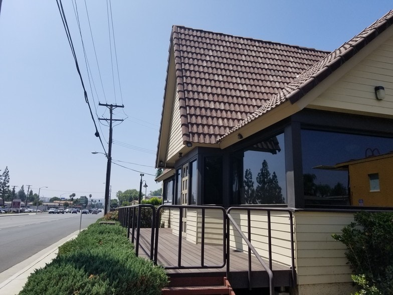 More Photos Of 4790 Riverside Dr, Chino Office For Lease