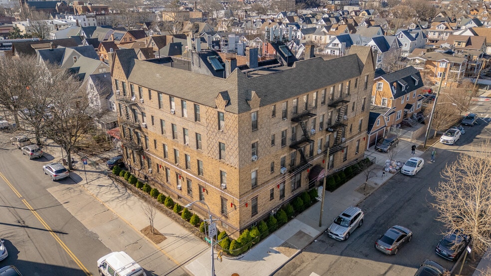 More Photos Of 118-16 91st Ave, Richmond Hill Apartments For Sale