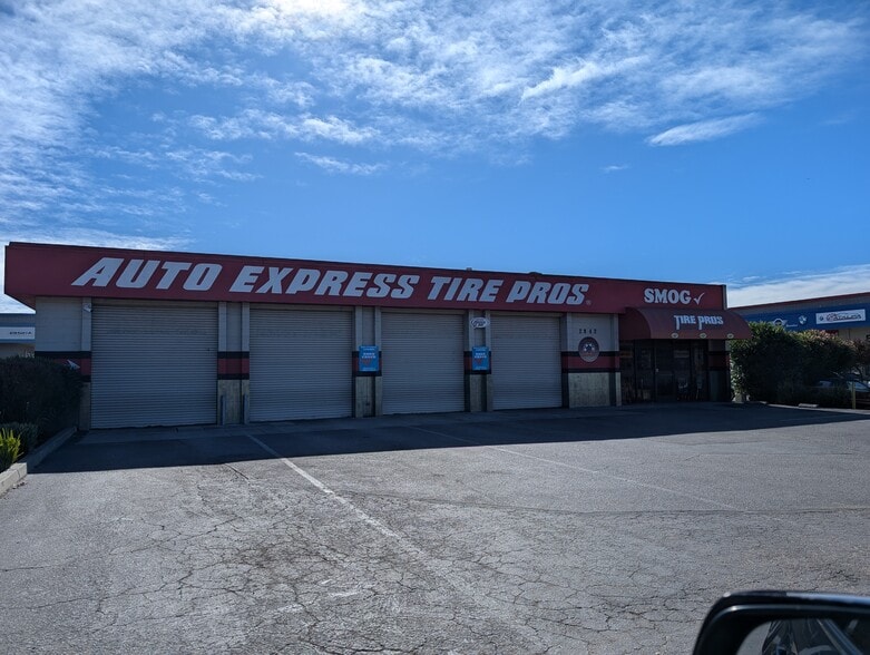 More Photos Of 2842 Soquel Ave, Santa Cruz Auto Repair For Sale