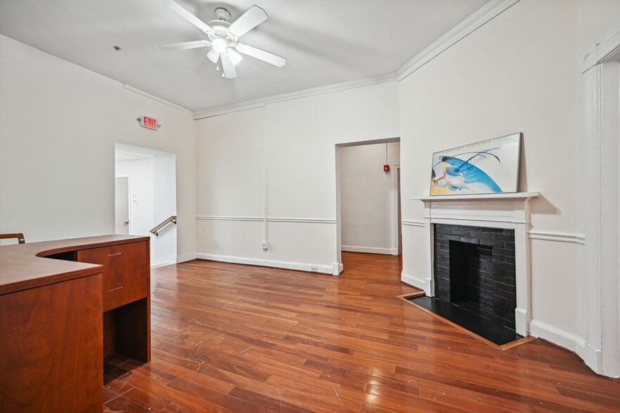 More Photos Of 1820-1822 Jefferson Pl NW, Washington Office For Lease