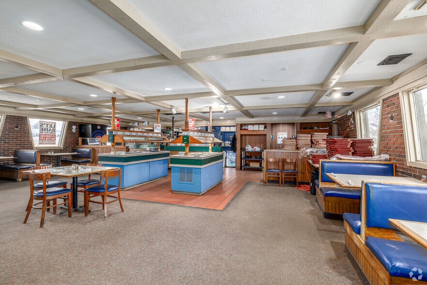 More Photos Of 386 Grant Avenue Rd, Auburn Restaurant For Sale