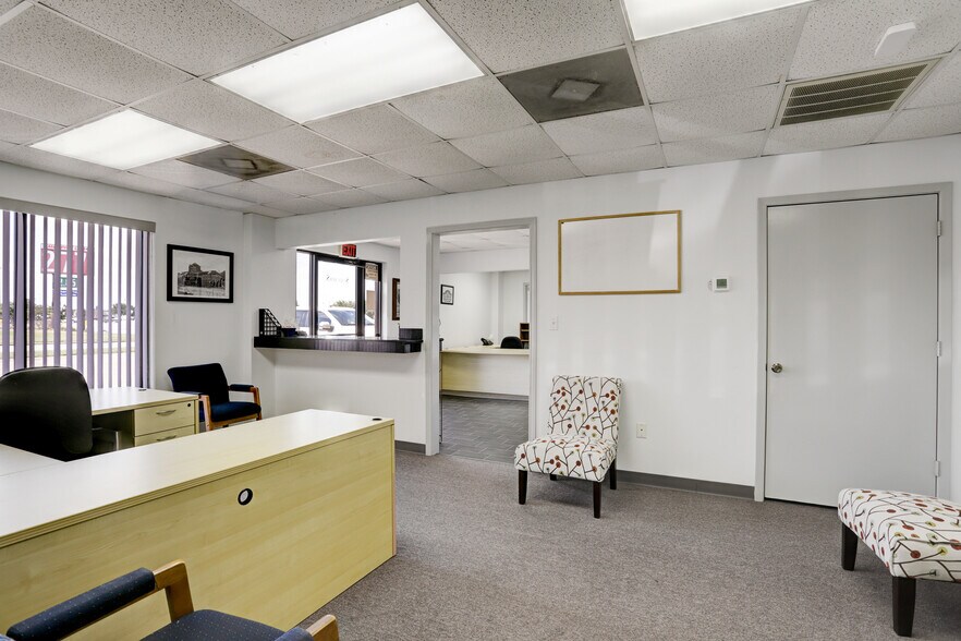 More Photos Of 193 Schmidt Rd, Sealy Freestanding For Sale