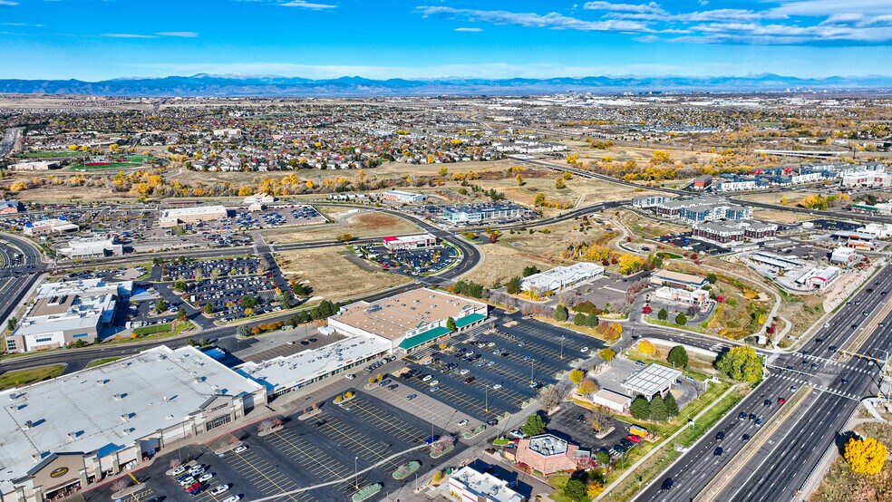More Photos Of 9749-9751 S Parker Rd, Parker Supermarket For Sale