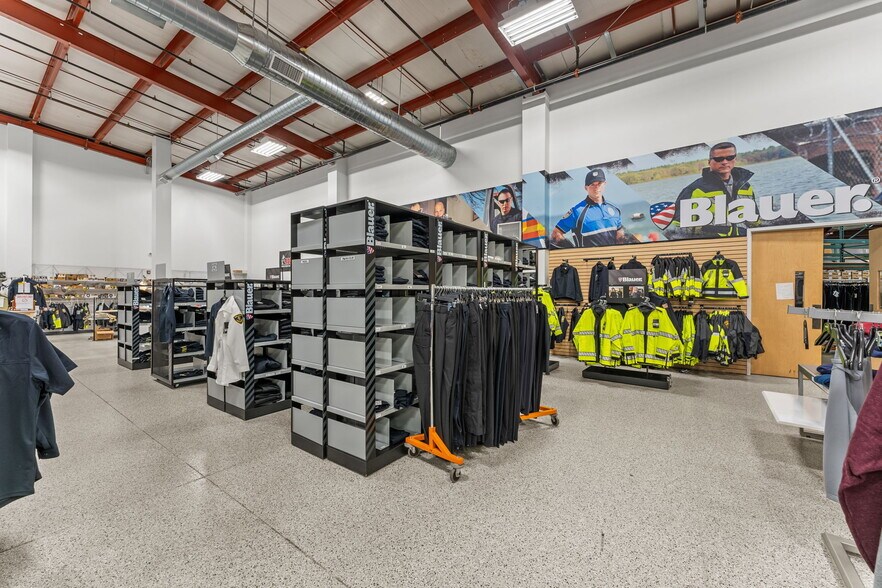 More Photos Of 20 Bellows Rd, Raynham Warehouse For Lease