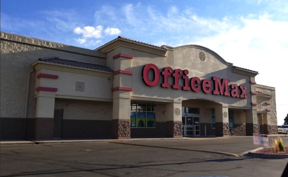 More Photos Of 4901 E Main St, Farmington Freestanding For Lease